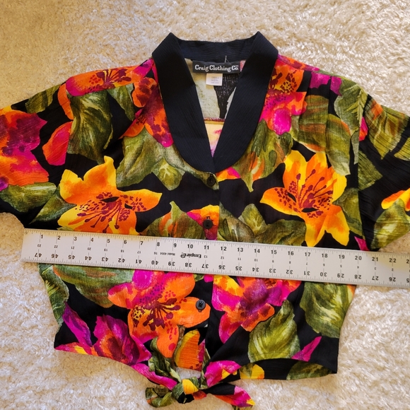 Craig Clothing Co retro floral crop top size small - Picture 5 of 9